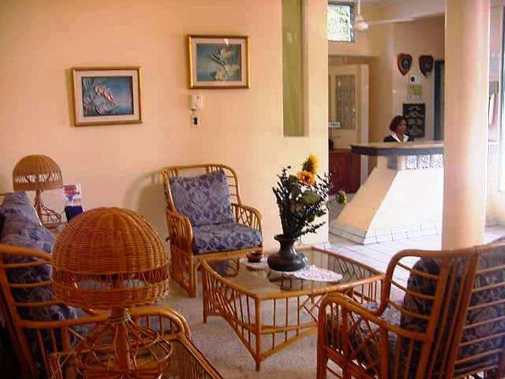 Hotel Caribe Barahona Екстер'єр фото