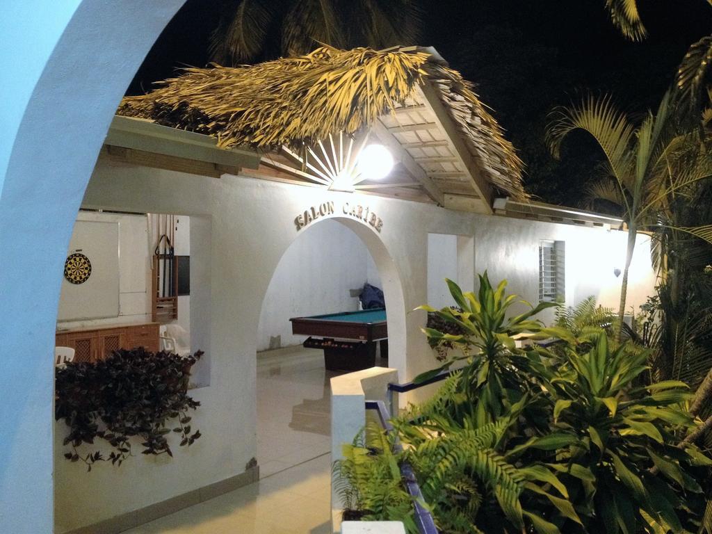 Hotel Caribe Barahona Екстер'єр фото