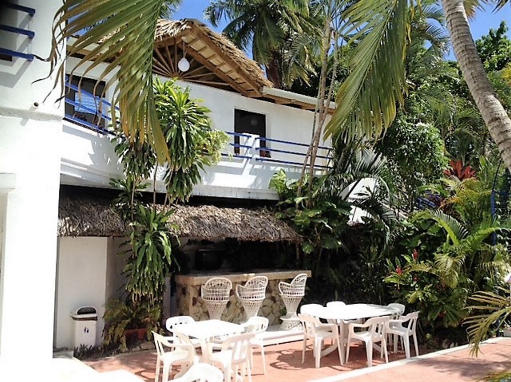 Hotel Caribe Barahona Екстер'єр фото