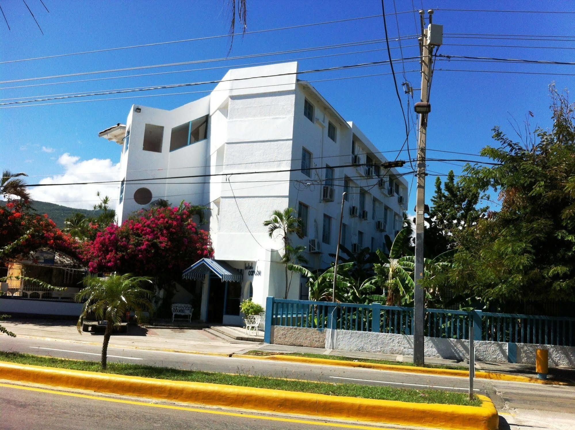 Hotel Caribe Barahona Екстер'єр фото