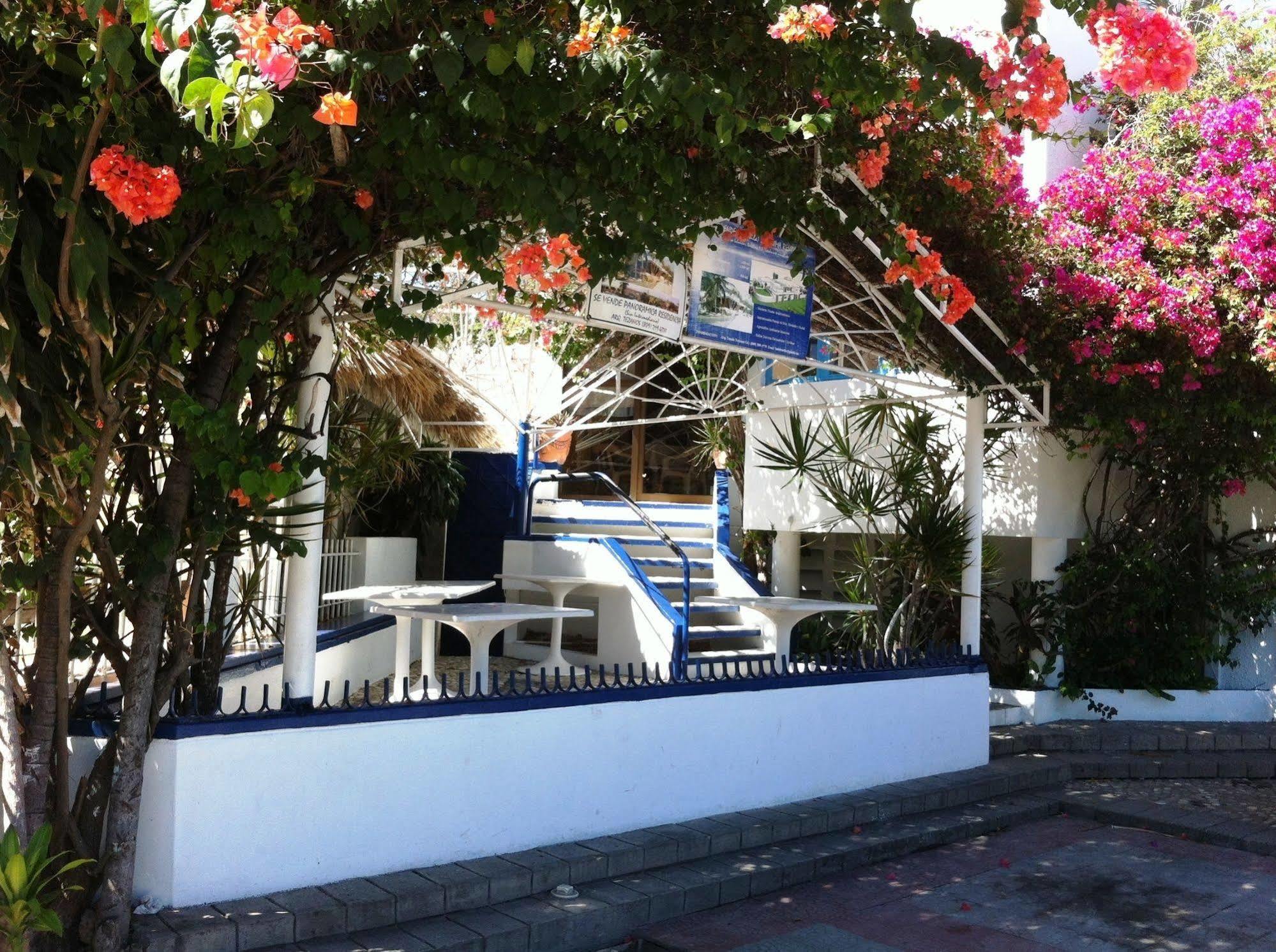 Hotel Caribe Barahona Екстер'єр фото